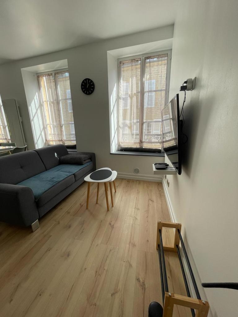 Appartement Le Petit Charcot Шарлевіль-Мезьєр Екстер'єр фото